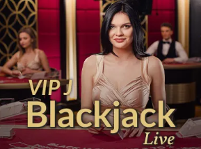 阿劳霍：我们在定位球方面进步很大，今天也是靠角球赢下比赛